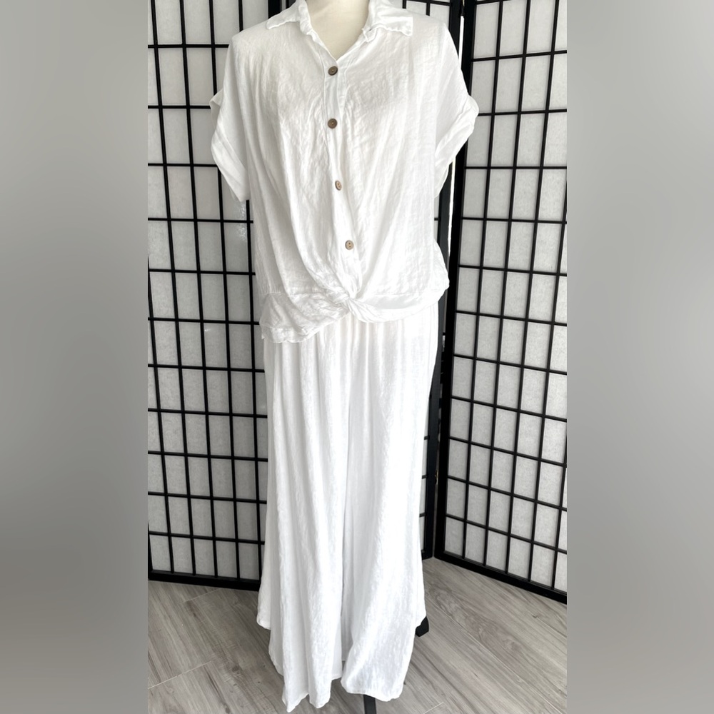NWT Bella Amore Italian Linen Pants Set